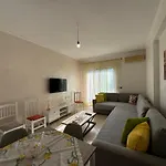 Adi's 아파트