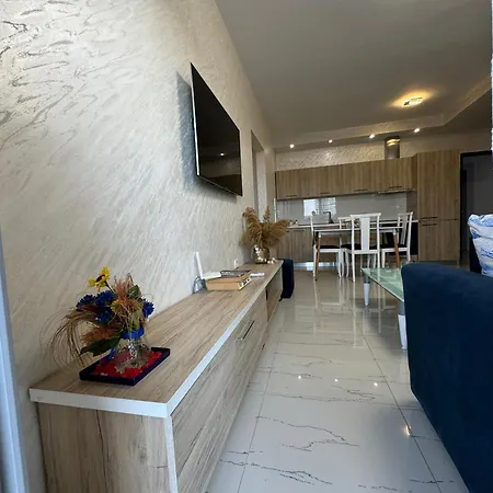 Apartment Adi's Vlore