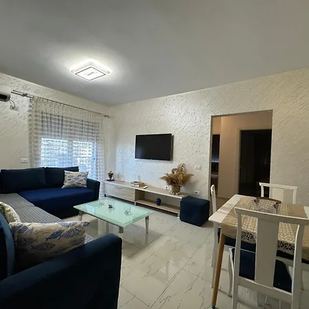 Adi's Apartament Wlora
