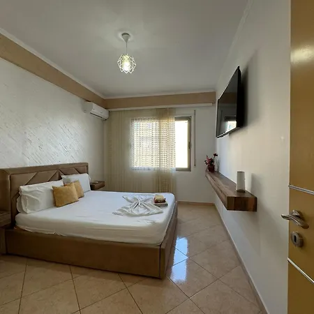 Apartment Adi's