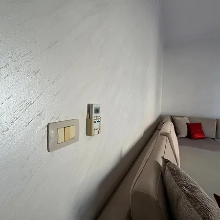 Apartment Adi's *