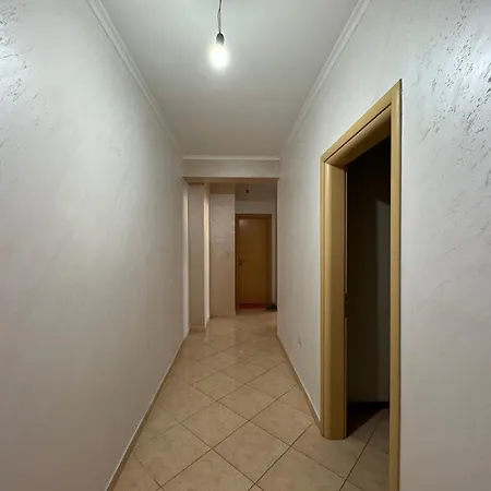 Adi's Apartment Vlore
