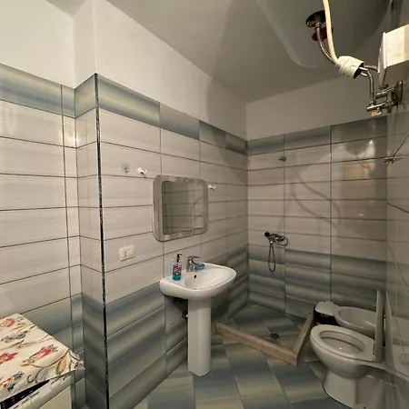 Apartament Adi's *