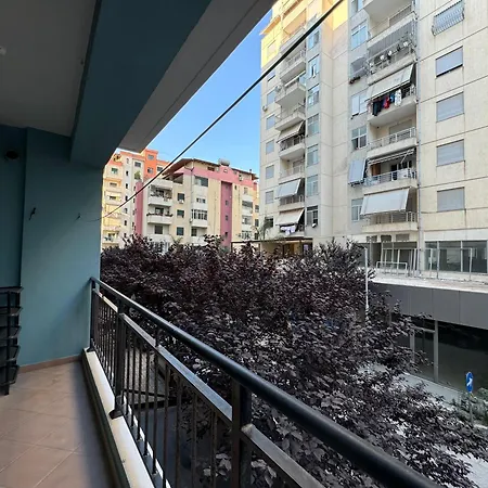 Apartment Adi's